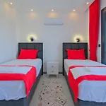 Villa Mera 2 *