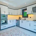 Mera 2 *