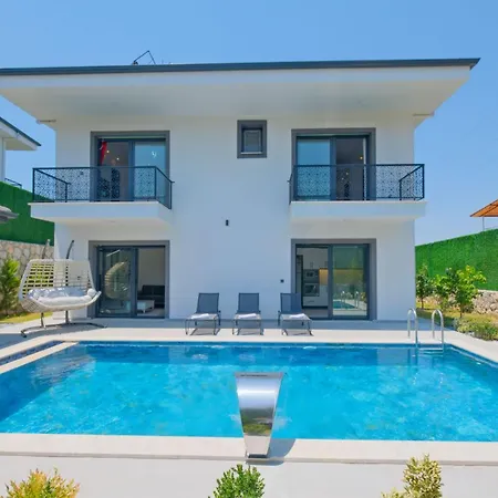 Villa Mera 2 *