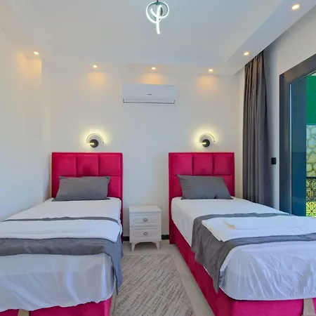 Villa Mera 2 *