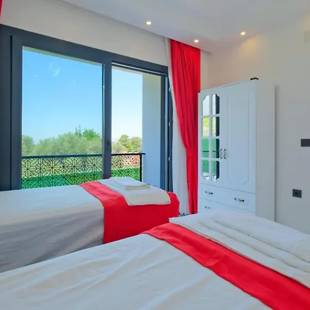 Villa Mera 2